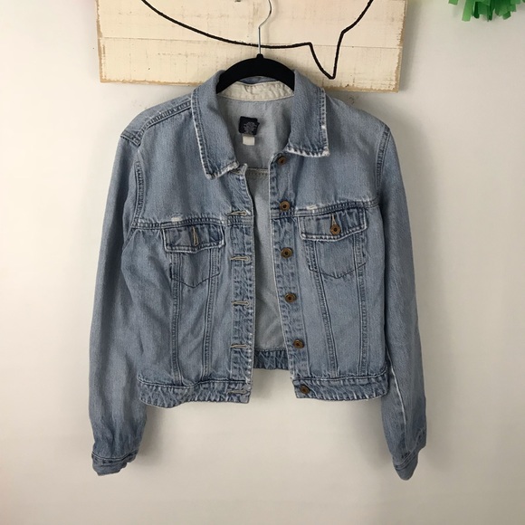 GAP distress jean jacket - Picture 2 of 5